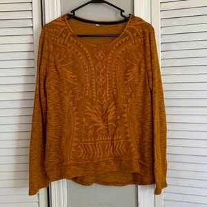 Women’s Xhilaration long sleeve shirt